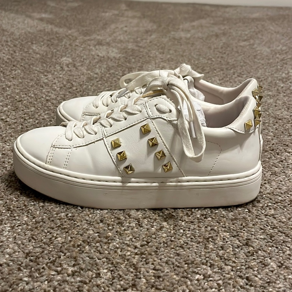 Steven New York sneakers